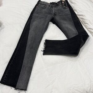 Levis